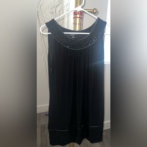 RM RICHARDS ELITE SLEEVELESS DRESS EMBELLISHED COLLAR & HEM (PETITE) - LG